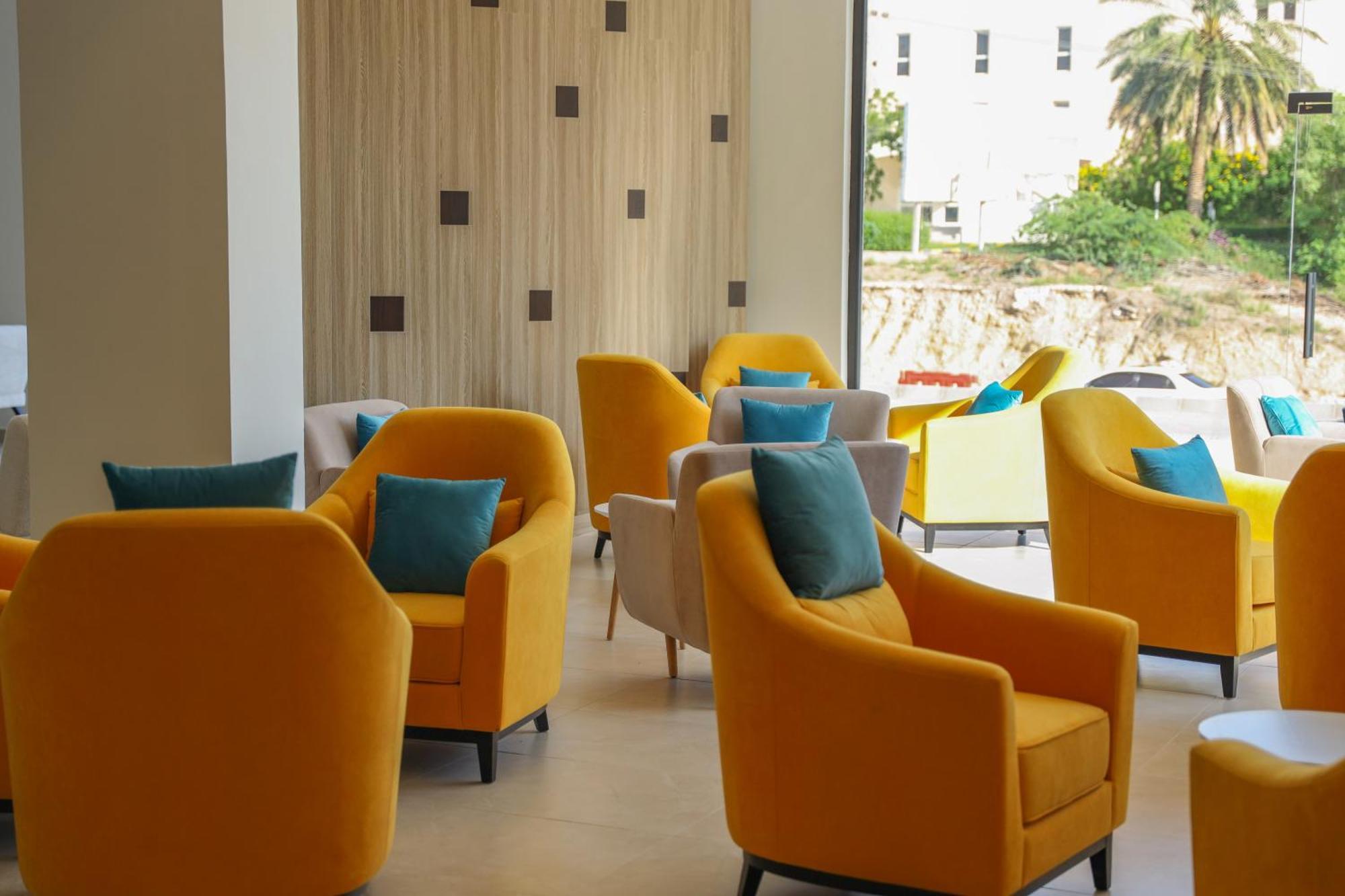 Riviera Suites , Hotel Apartement Sur Bagian luar foto