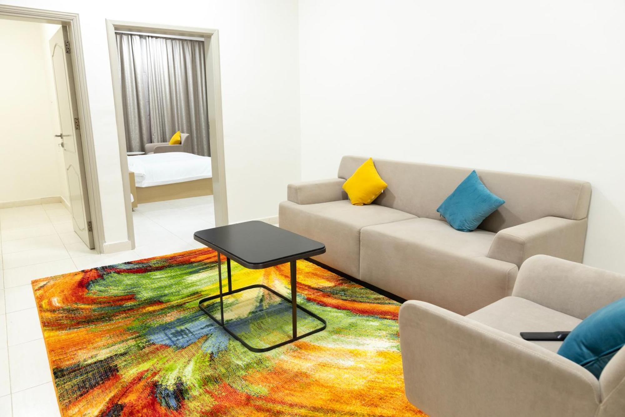 Riviera Suites , Hotel Apartement Sur Bagian luar foto